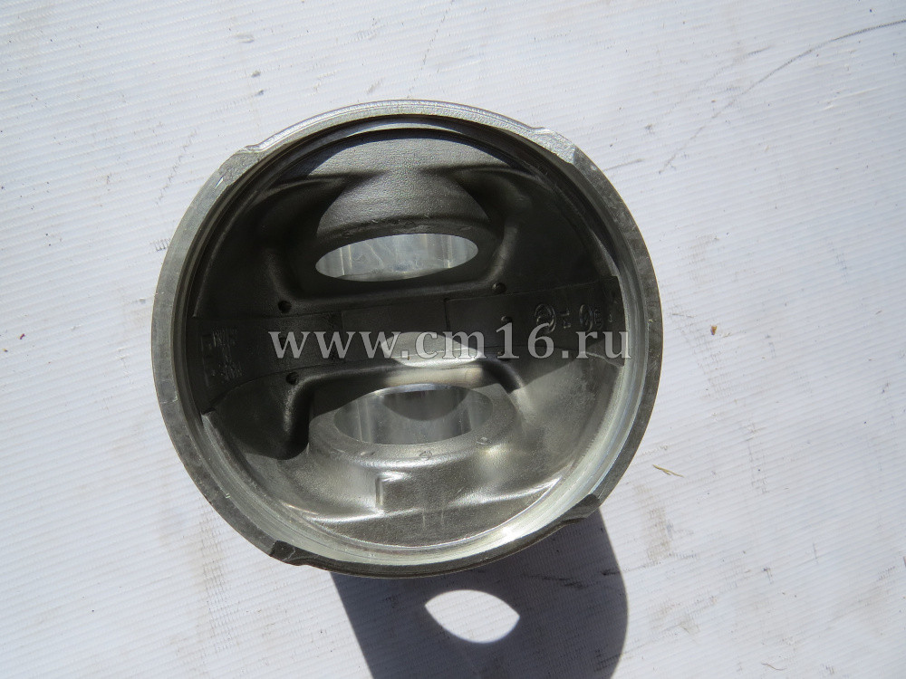 3992118/10,1Z-B01 Поршень CGe 250/280 (D=83 H=14) (С)