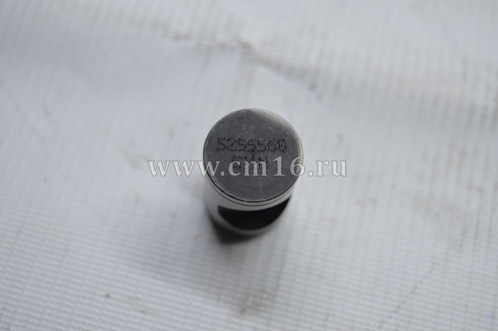 5255568 Ось коромысел не в сборе ISF2.8 (О+)